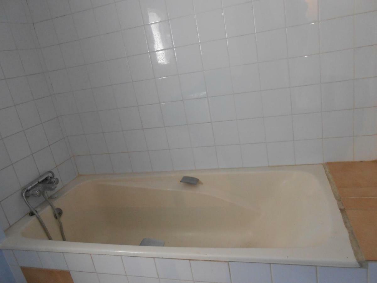 Flat Apartment ชาโต-เรอโนลต์ ภายนอก รูปภาพ